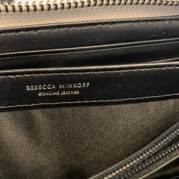 Rebecca Minkoff silver metallic zip crackled leather quilted puffer wallet - Picture 12 of 15